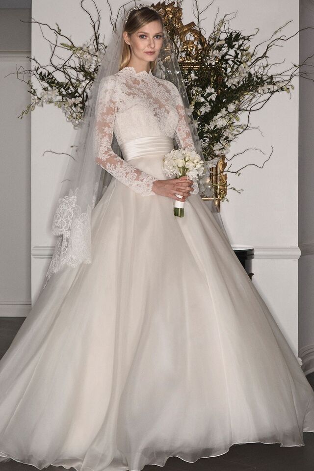 ROMONA KEVEZA 003