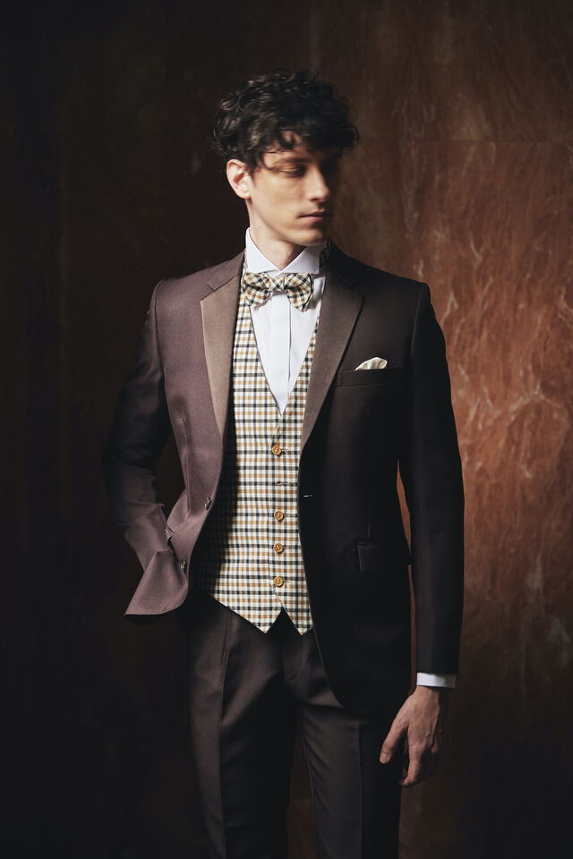TUXEDO 001