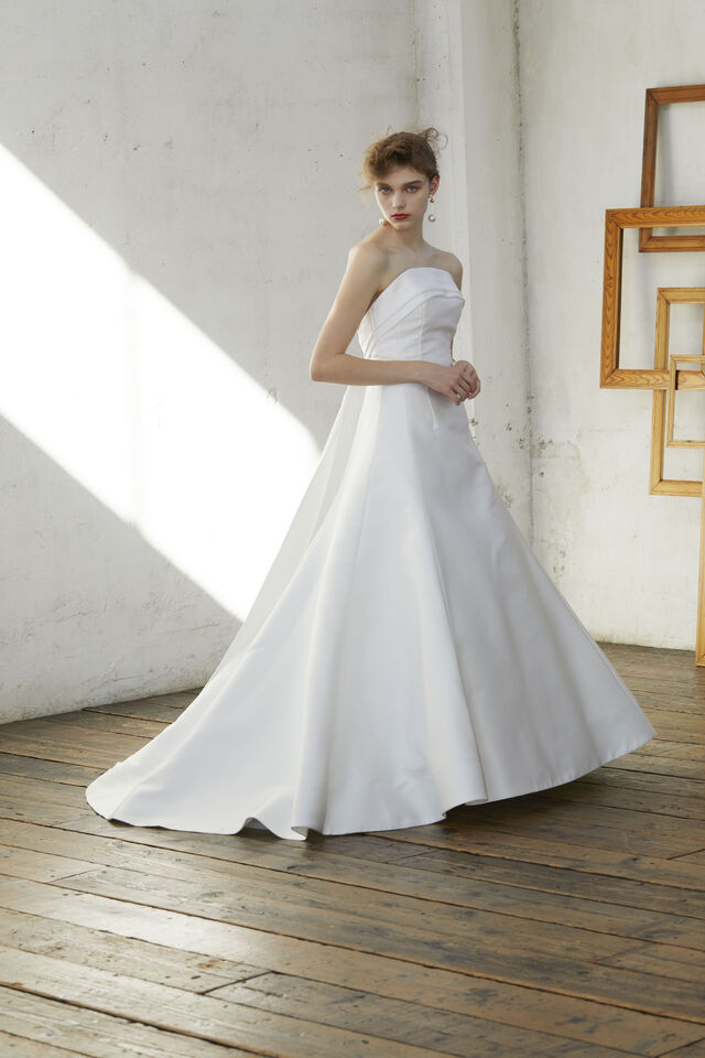 ANNE BARGE 001